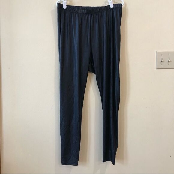 Torrid Faux Leather Leggings - Picture 1 of 4